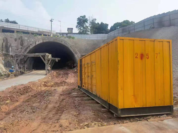 海口发电机出租自启装置的工作原理是什么？